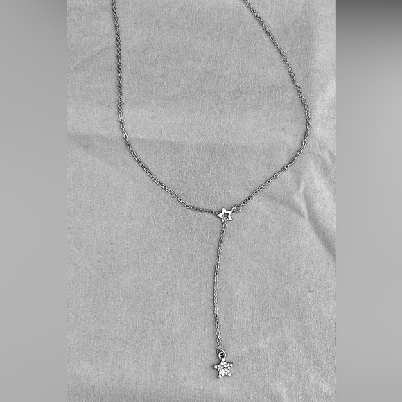 20” Lariat Star Necklace Silver - Picture 3 of 3